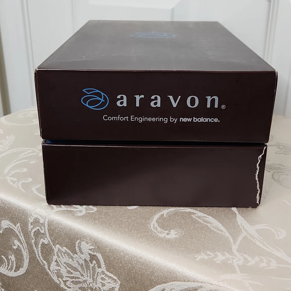 Aravon New Balance Ava comfort strap black heel sandals size 6 strappy maryjane